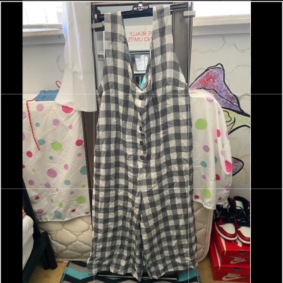 Forever 21 jumpsuit - Picture 4 of 4